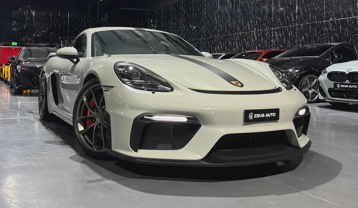 2020 Porsche Cayman GT4 | Low Mileage | GCC Spec | Al Nabooda warranty 2027-2-2
