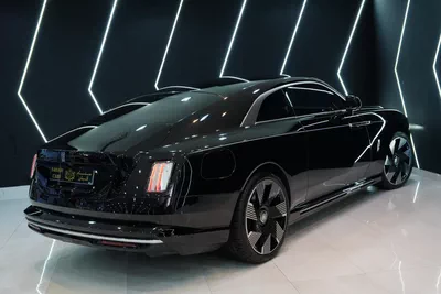 Rolls-Royce Spectre-6