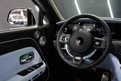 Rolls-Royce Spectre-9