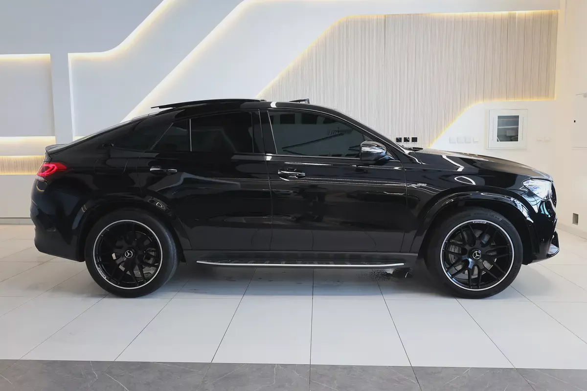 2023 Mercedes-Benz GLE 53 4MATIC+ Coupe  42000km/ GCC Specs | Pristine Condition-6-6