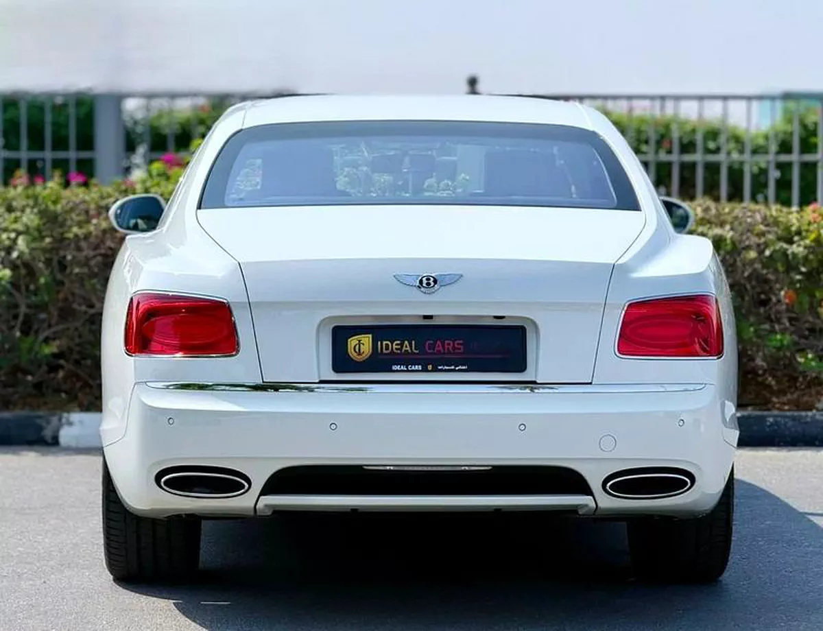 BENTLEY CONTINENTAL FLYING SPUR W12 ELEMENT EDITION | YEAR: 2016-4-4