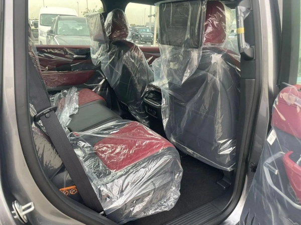Nissan Patrol  PLATINIUM WITH BLACK ROOF 2026
