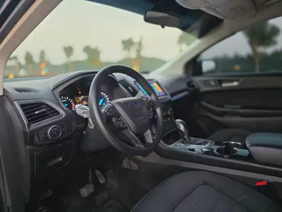 2017 Ford Edge SE GCC Specs in Excellent Condition-9