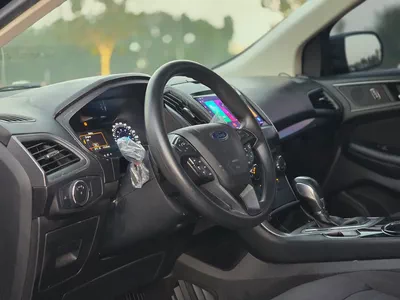 2017 Ford Edge SE GCC Specs in Excellent Condition-5