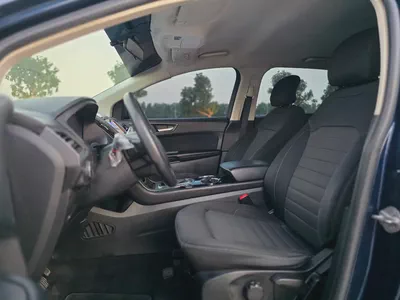 2017 Ford Edge SE GCC Specs in Excellent Condition-8