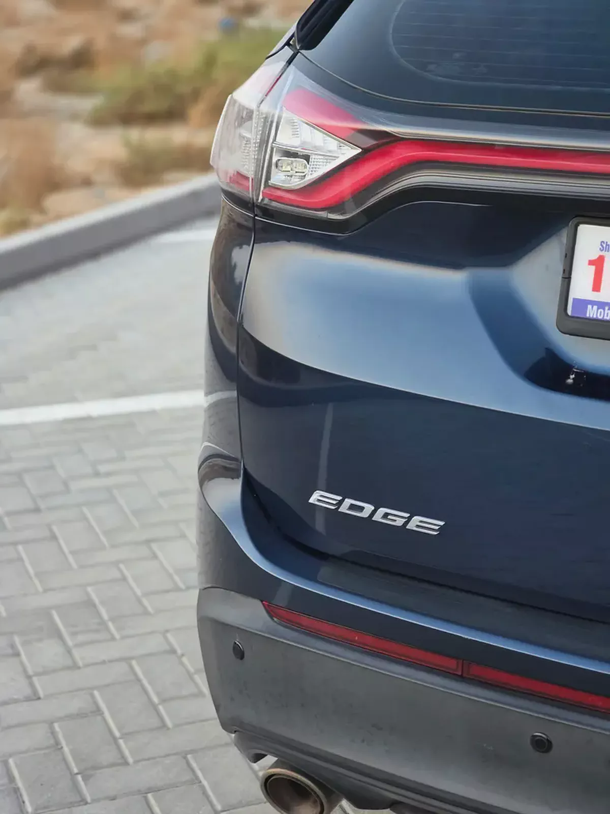 2017 Ford Edge SE GCC Specs in Excellent Condition-6-6