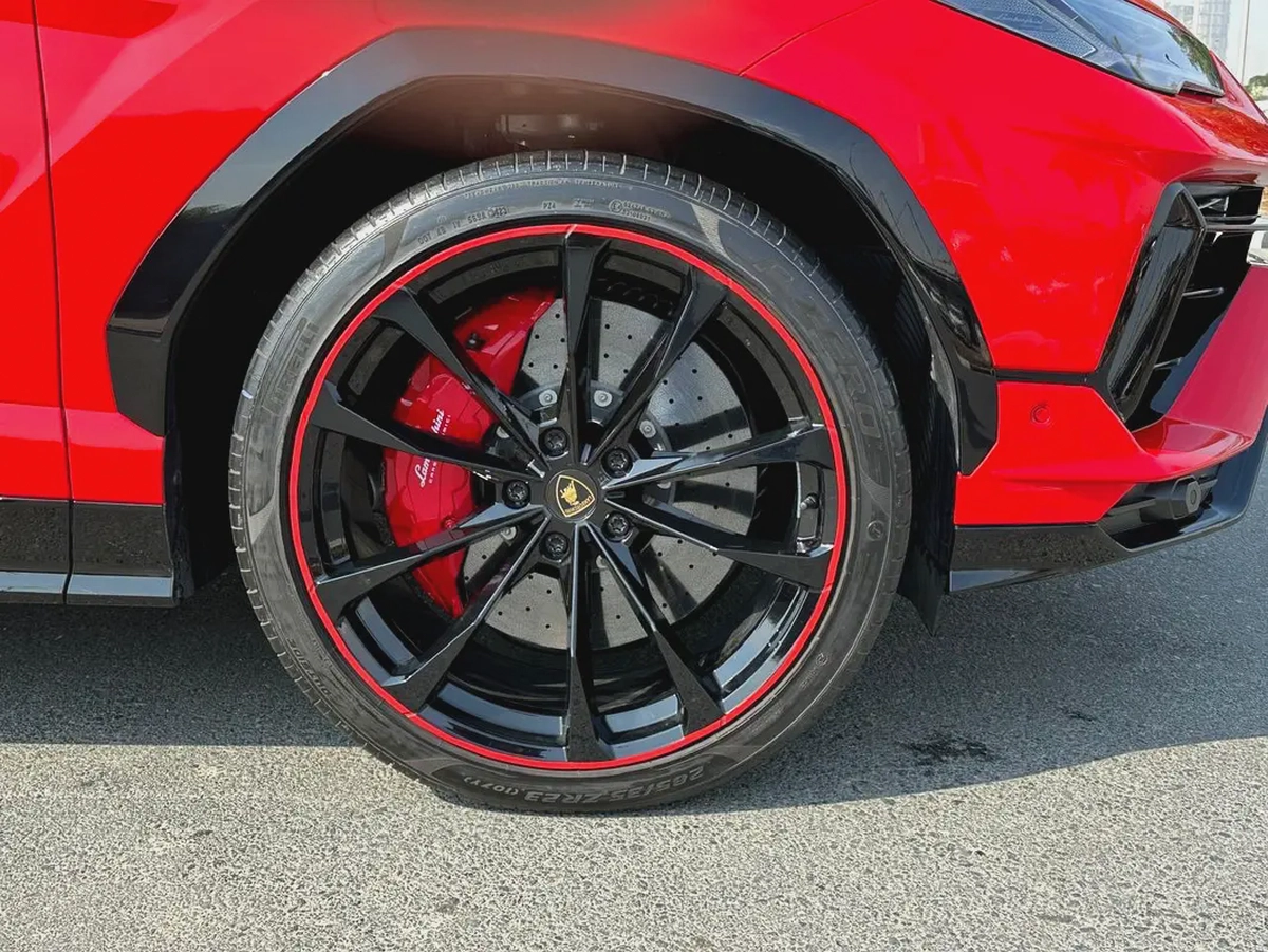 Lamborghini Urus S 2024 | European Specs |-4-4