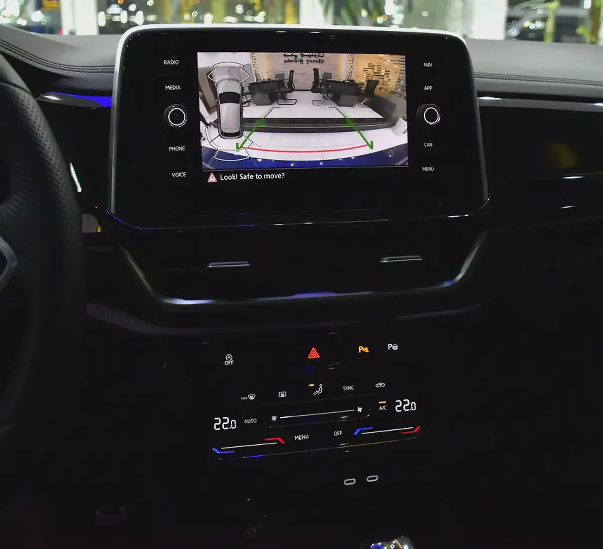 AED 1,289 EMi at 0% DP | Volkswagen T-ROC R-Line ( 2023 Model ) in Blue Color GCC Specs-13-13