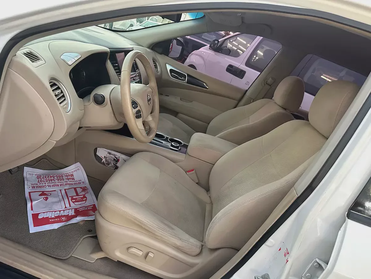 Nissan pathfinder 2013 white color GCC calen car-5-5