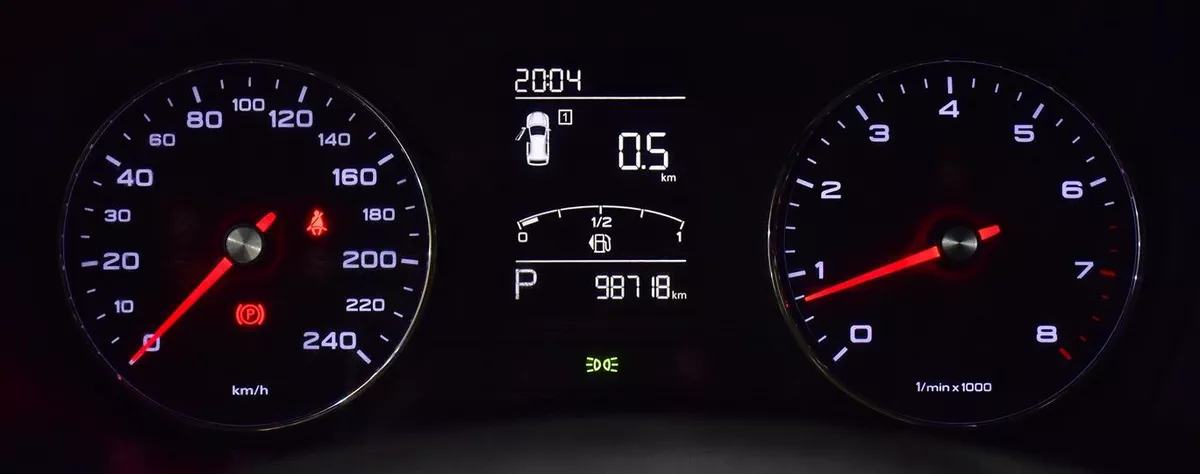 MG RX5 AWD 30T ( 2023 Model ) in Black Color GCC Specs-4-4