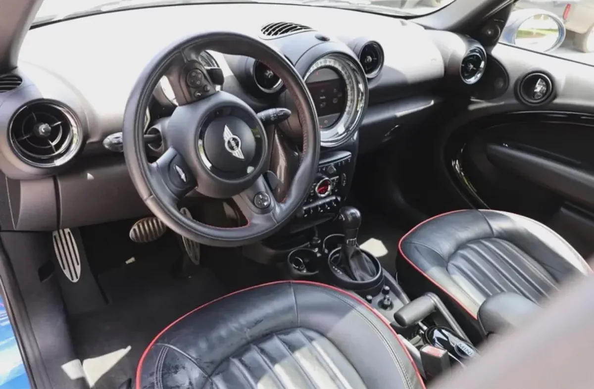 GCC Specs 2014 MINI Countryman Cooper S - Fun  Stylish!-7-7