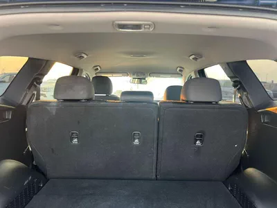 Hyundai Santa Fe STANDARD 2019 Hyundai Santafe MiOption  2.0L V4 - Apple / Android Play -  AWD 4x4 - 89000 Mileage-20