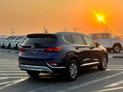 Hyundai Santa Fe STANDARD 2019 Hyundai Santafe MiOption  2.0L V4 - Apple / Android Play -  AWD 4x4 - 89000 Mileage-7