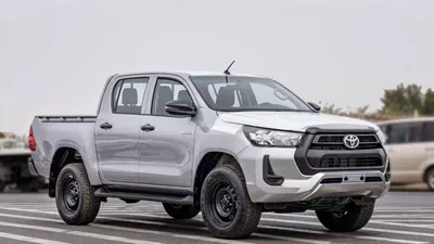 Toyota Hilux GL Hilux SR5 2.4 Diesel mid option MT2025-1