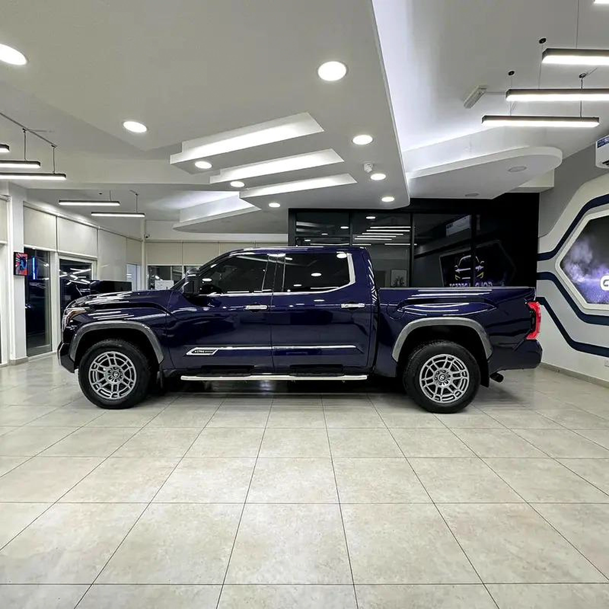 Toyota Tundra Crewmax 1794 Edition-12-12