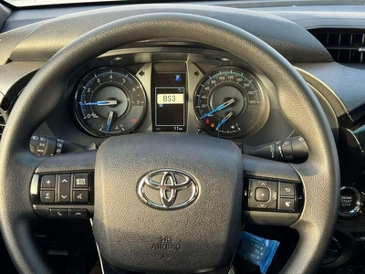Toyota Hilux GLX 2.7L Double Cab Utility RWD A/T-10