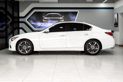 Infiniti Q50 Turbo -5