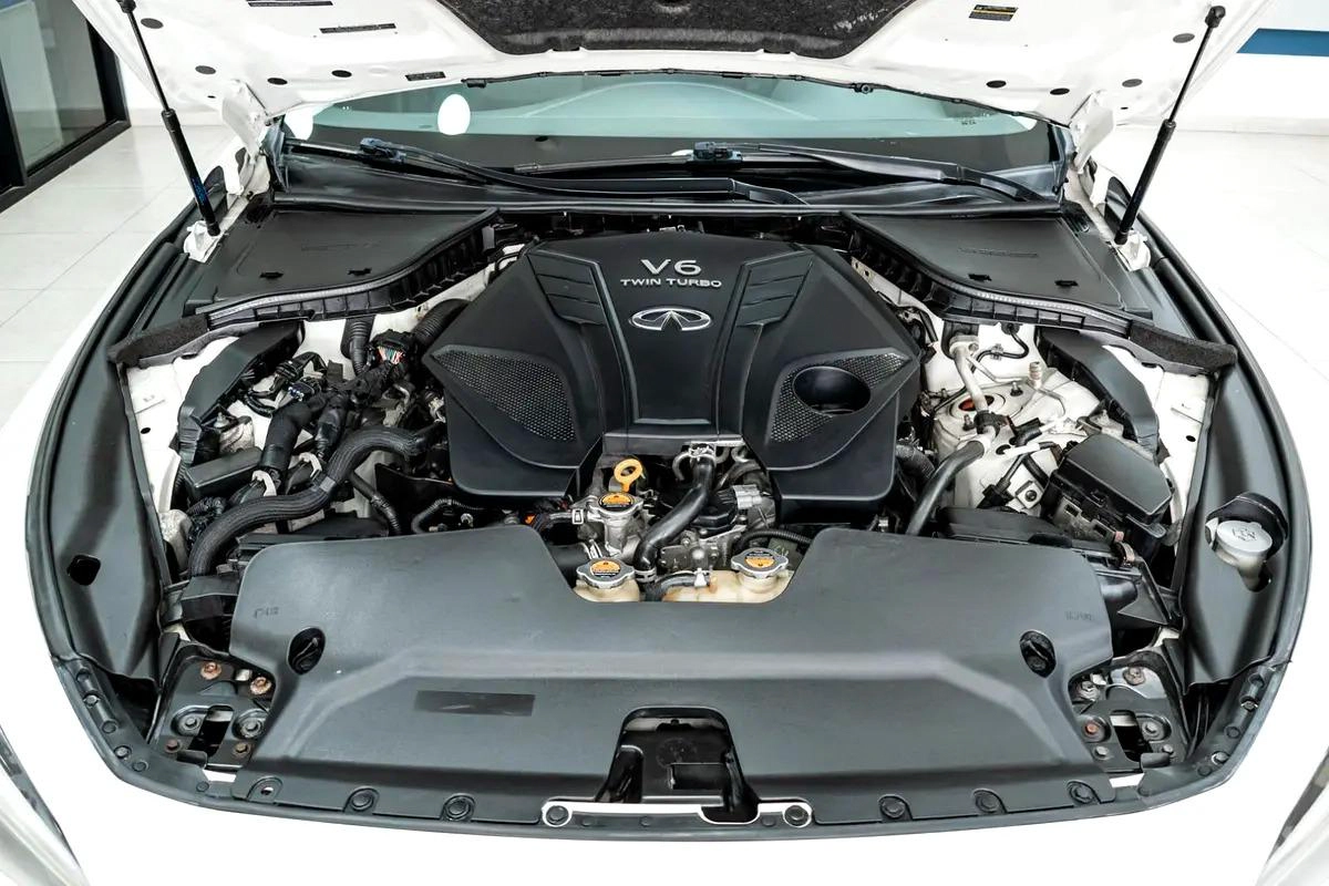 Infiniti Q50 Turbo -8-8