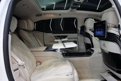 Mercedes-Benz Maybach S680-10