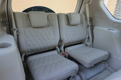 TOYOTA PRADO GXR V6 4.0L - GCC SPECS - UNDER WARRANTY - FULL SERVICE HISTORY - ACCIDENT FREE --19
