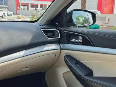 GCC Specs Nissan Maxima SV 2017 - Well Maintained-13