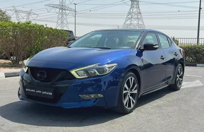 GCC Specs Nissan Maxima SV 2017 - Well Maintained-2