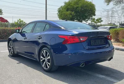 GCC Specs Nissan Maxima SV 2017 - Well Maintained-3