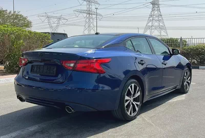 GCC Specs Nissan Maxima SV 2017 - Well Maintained-4