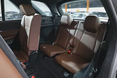 2024 Mercedes-Benz GLE 450 4MATIC | GCC Specs | Like New-12
