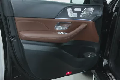 2024 Mercedes-Benz GLE 450 4MATIC | GCC Specs | Like New-7
