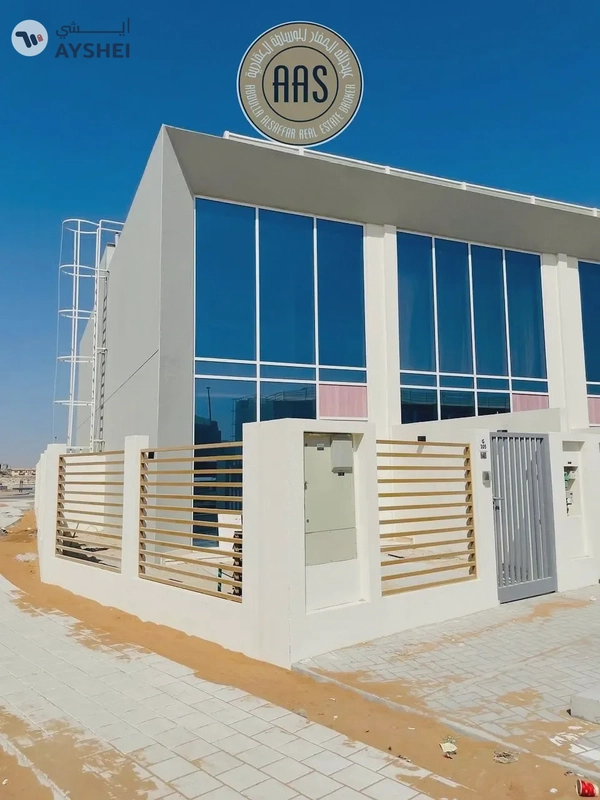 Brand new ready to move 1BR Villa available with good price
