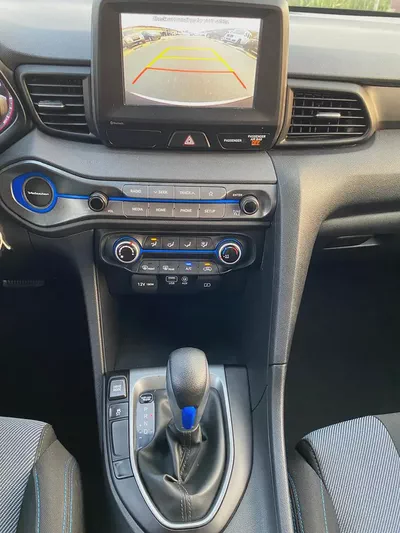 2019 Hyundai Veloster GLS - American Specs-13