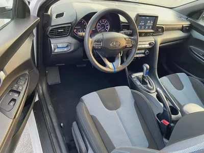 2019 Hyundai Veloster GLS - American Specs-8
