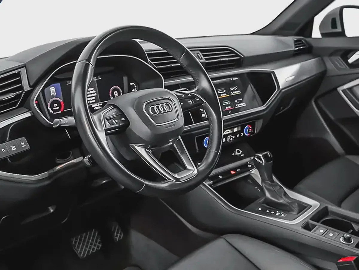 1,795 AED / 60 months | 0% DP | 2021 Audi Q3 35 TFSI-6-6