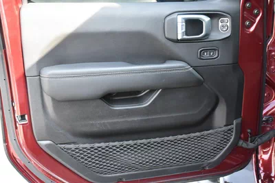 JEEP WRANGLER SAHARA 4XE 2021 | RED-12