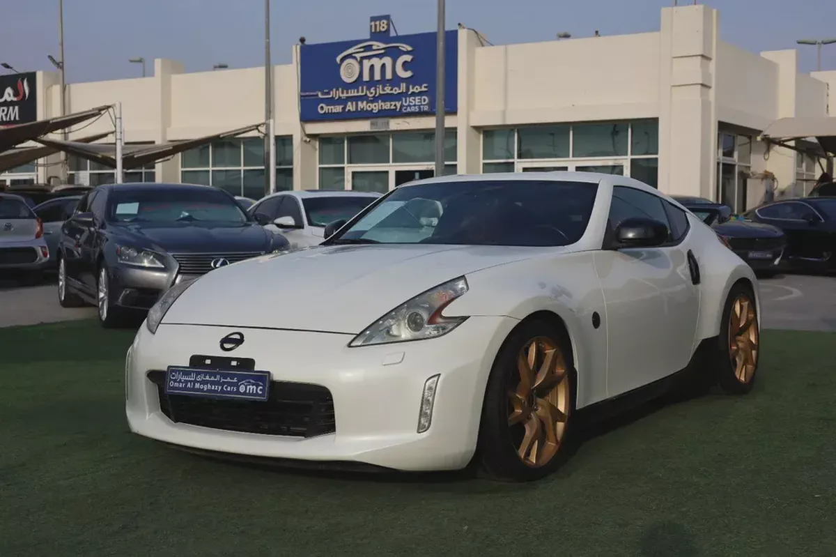 Used Nissan 370z 3.7L Coupe 2015