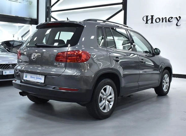 FULL AGENCY SERVICE HISTORY! Volkswagen Tiguan ( 2016 Model ) in Grey Color GCC Specs