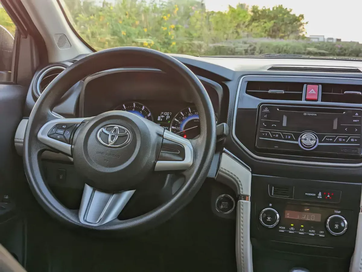 Toyota Rush EX 2022 GCC Specs ORIGINAL PAINT No Accident Full New Condition Low KM Premium Car-11-11