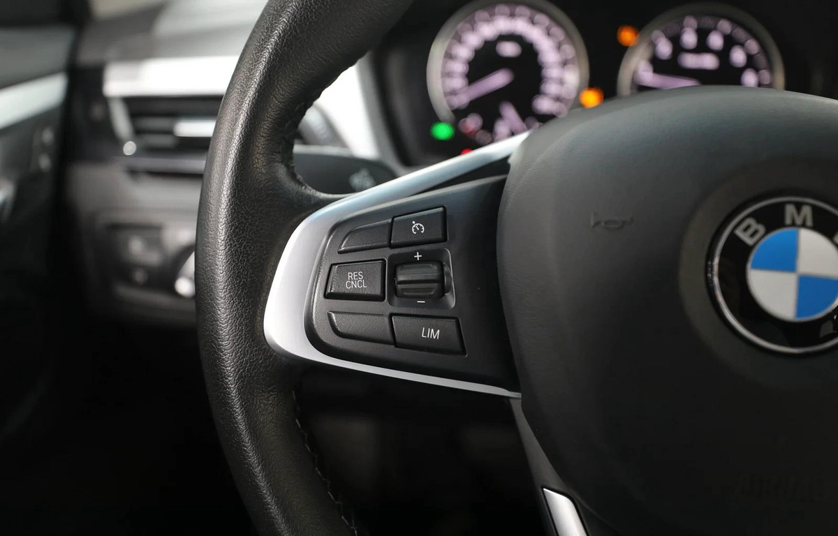 GCC | X2 sDrive 20i | 1050 AED Monthly Installment | Free Insurance and Registration-2-2