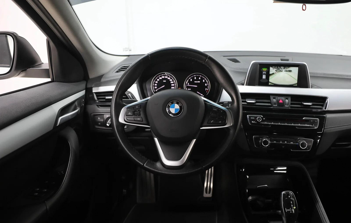 GCC | X2 sDrive 20i | 1050 AED Monthly Installment | Free Insurance and Registration-3-3