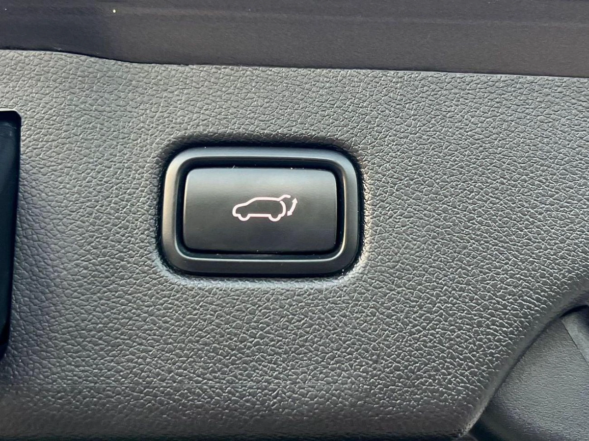Kia Sorento 2018 Kia Sorento Ex MidOption Full Automatic - 3.3L V6 - Rear Camera & Sensor - Leather  Seat - Auto-18-0