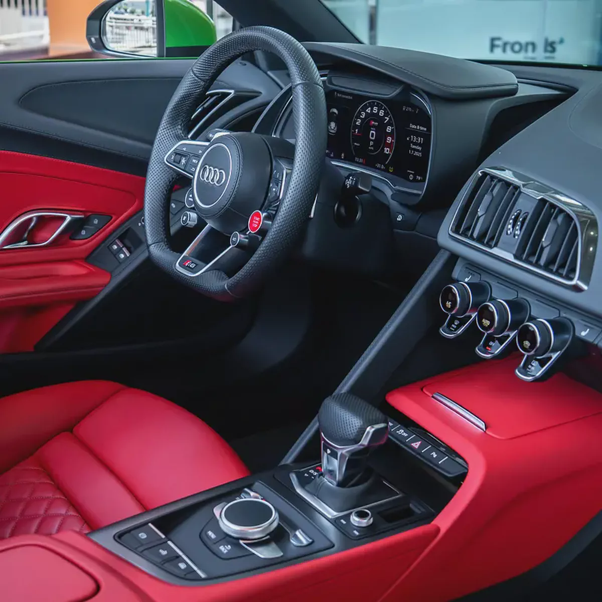 2023  AUDI R8 V10  PERFORMANCE   SPYDER   DONE ONLY 900KM ( FULL SERVICE HISTORY )-9-9