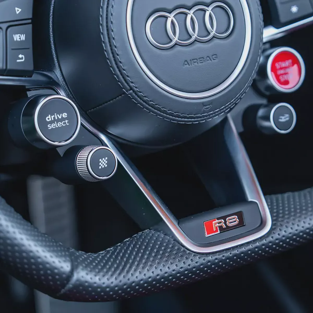 2023  AUDI R8 V10  PERFORMANCE   SPYDER   DONE ONLY 900KM ( FULL SERVICE HISTORY )-12-12