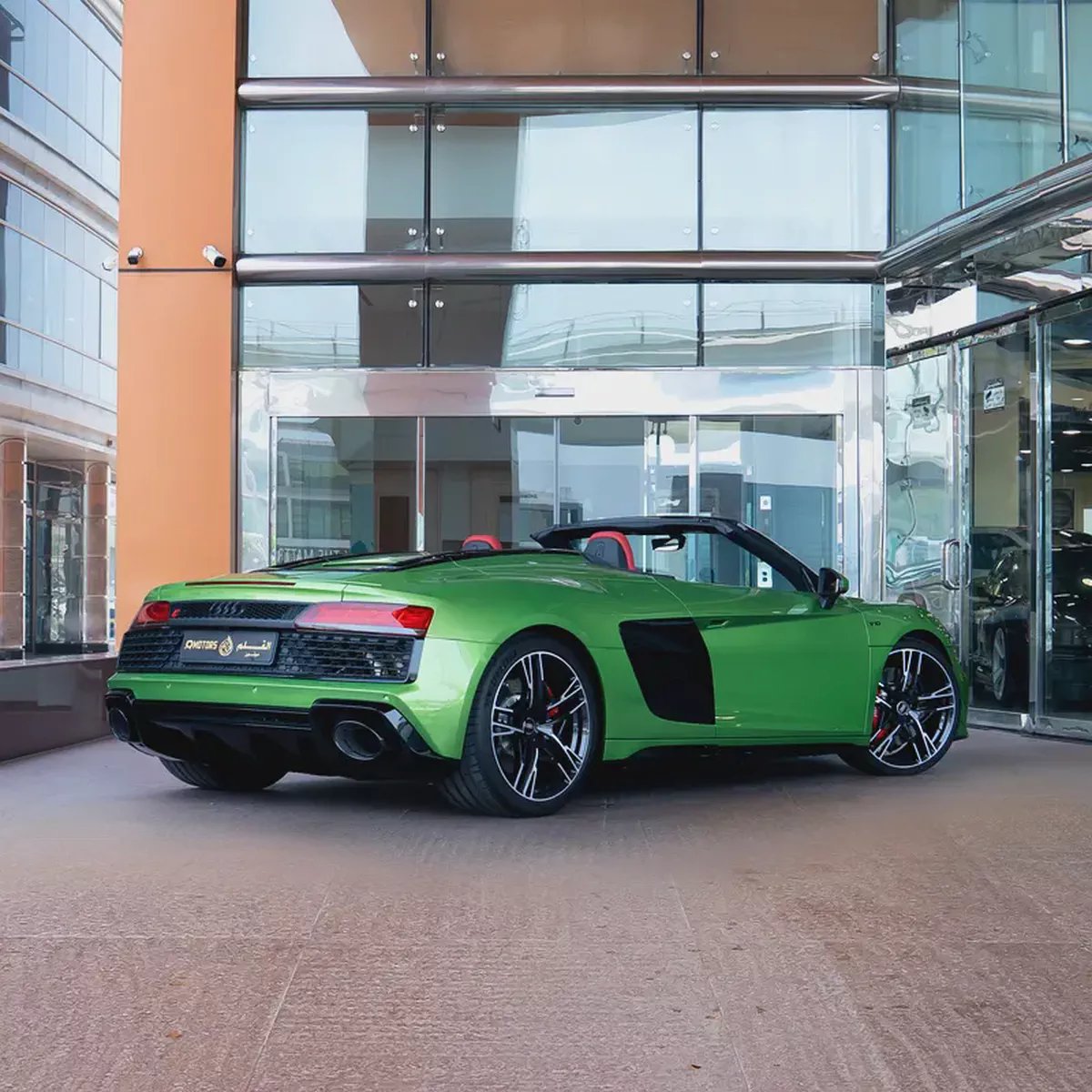 2023  AUDI R8 V10  PERFORMANCE   SPYDER   DONE ONLY 900KM ( FULL SERVICE HISTORY )-1-1