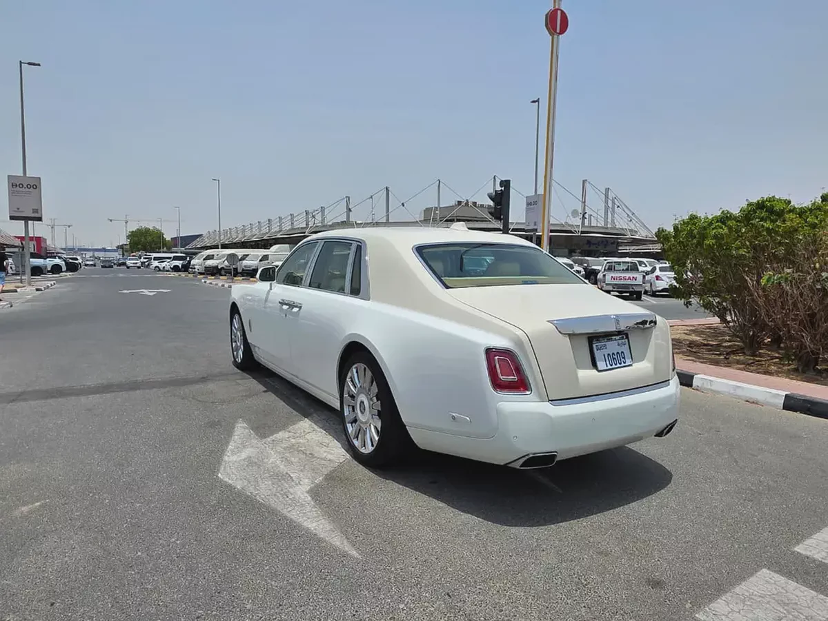 Rolls-Royce Phantom 2019 | Japanese Specs | Pristine Condition-6-6