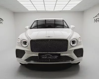 2021 Bentley Bentayga EWB V8 | GCC Specs | Excellent Condition-1