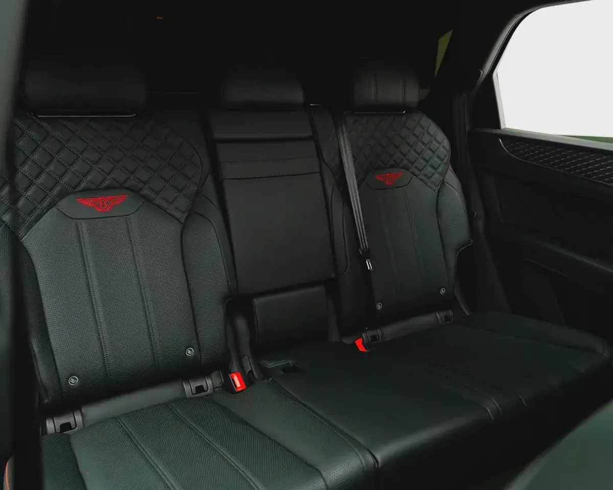 2021 Bentley Bentayga EWB V8 | GCC Specs | Excellent Condition-9-9