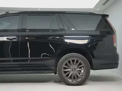 2021 Cadillac Escalade Luxury | GCC Specs | Pristine Condition-3