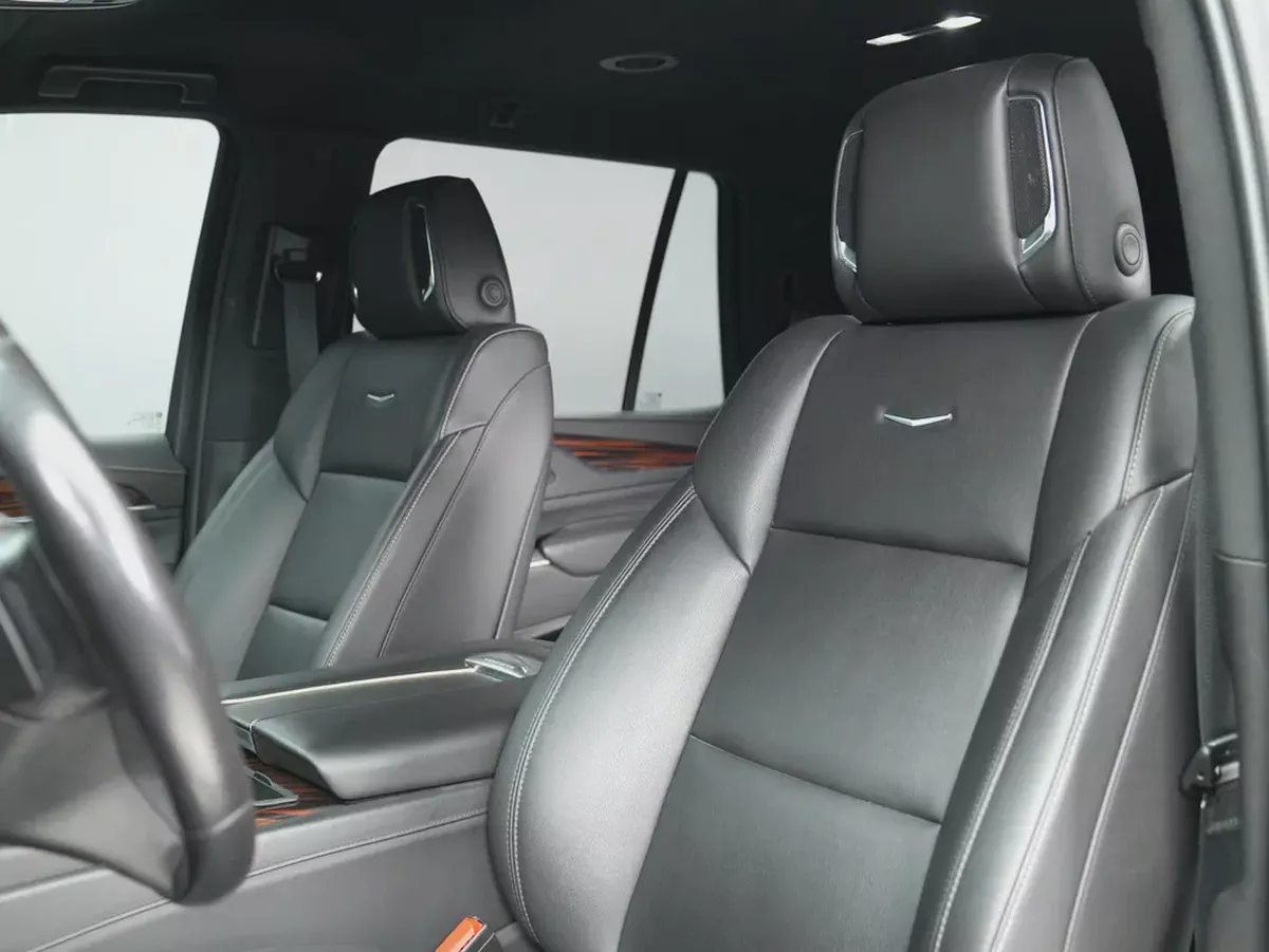 2021 Cadillac Escalade Luxury | GCC Specs | Pristine Condition-10-10