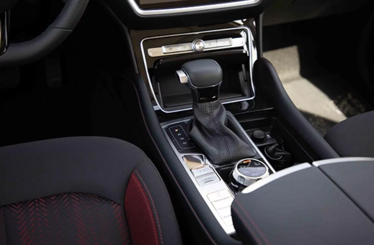 2024 MG RX-8 – Sleek Sport Car with Black Interior-4-4